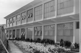 Escuela de Comercio e instituto de bachillerato Nuestra Señora de la Victoria. Abril de 1961. Málaga (España)